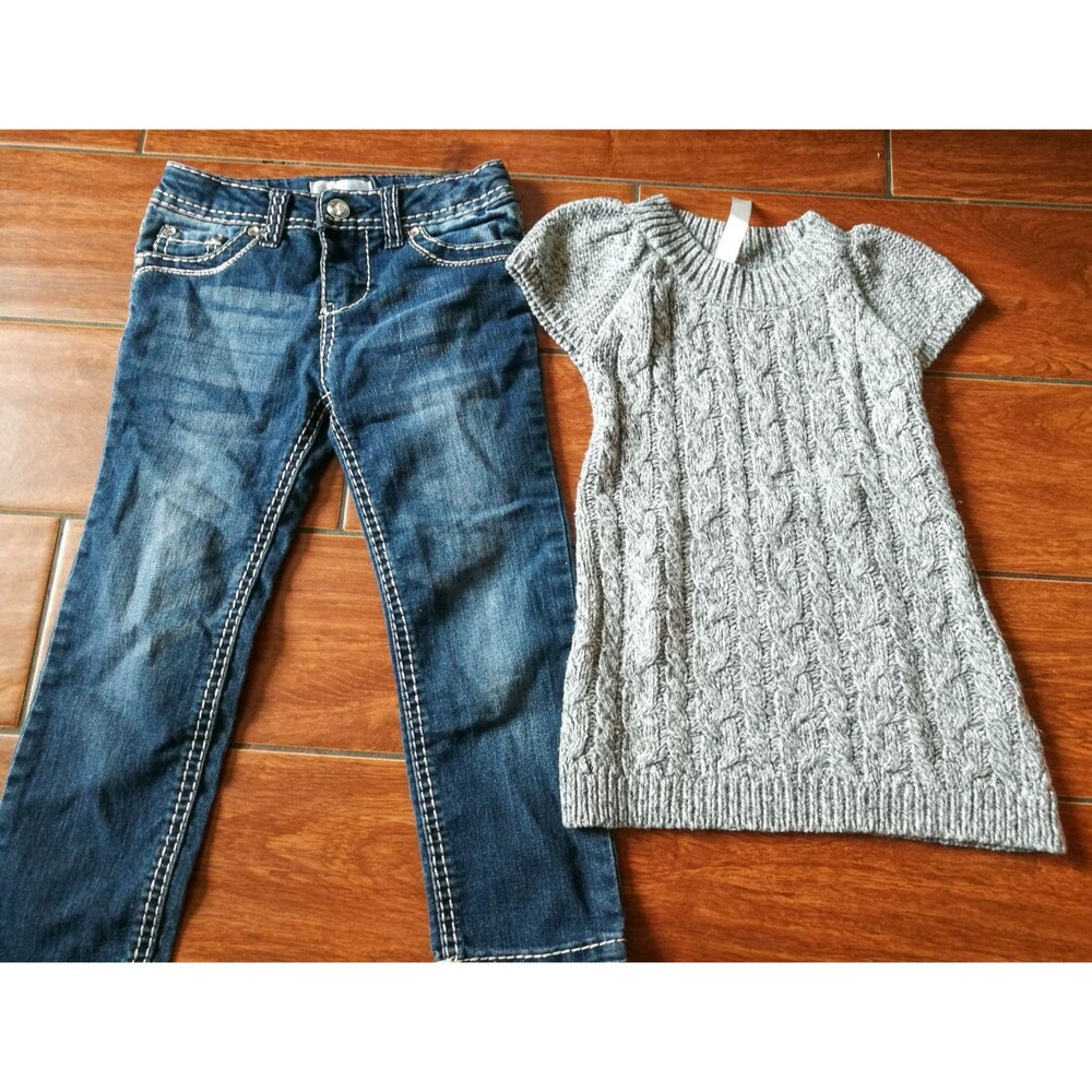Cute 2-piece fall/winter outfit set for a toddler girl, size 4T